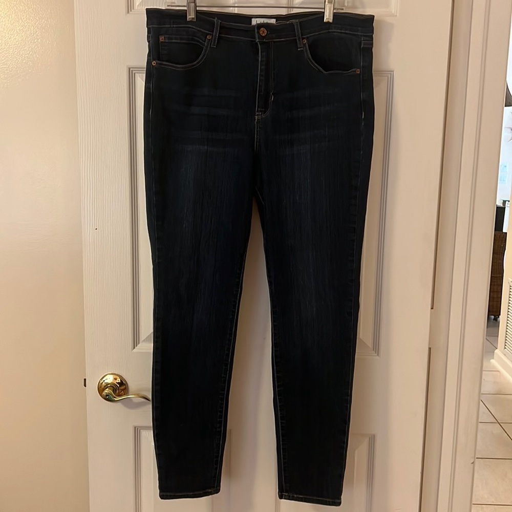 Nicole Miller NY. Jeans. SOHO high rise skinny jeans.  Size 14